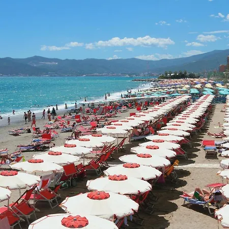 Διαμέρισμα Oasi Navigare - Happy Imperia